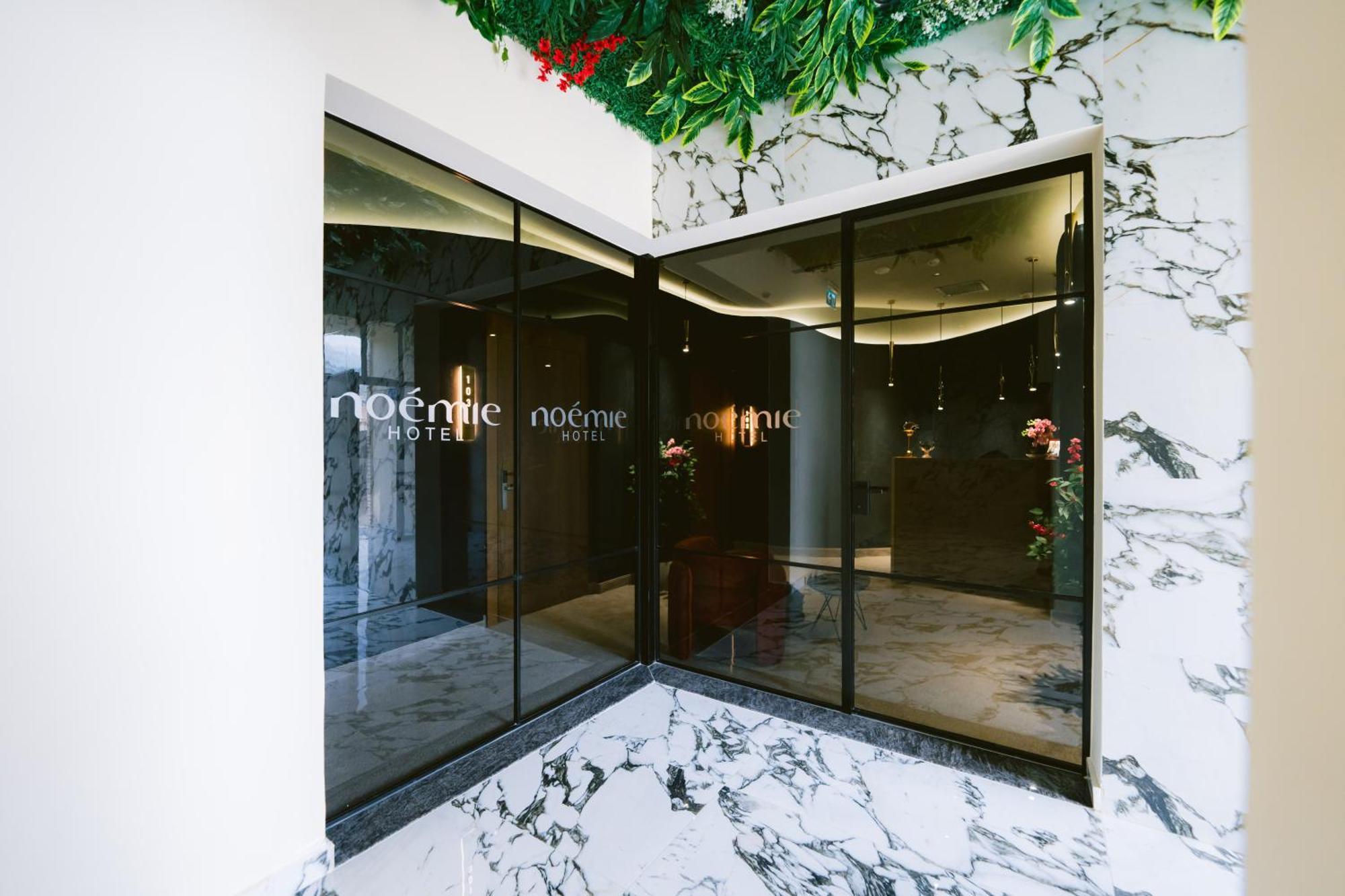 Noemie Hotel 히마레 외부 사진